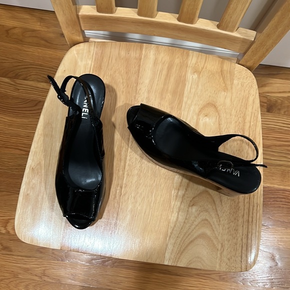 VANELI, women’s, size 8M, black, peep toe, cork wedge/platform heels. Flawless! - Picture 2 of 5